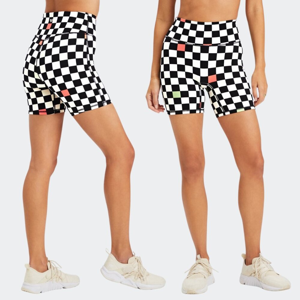 Fabletics Checks High-Waisted 6'' Short NWOT